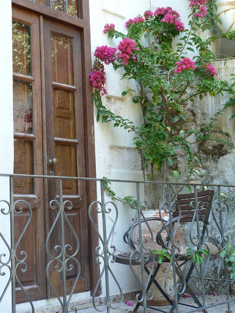 Splanzia Boutique Hotel Chrissi Akti Chania Exterior foto